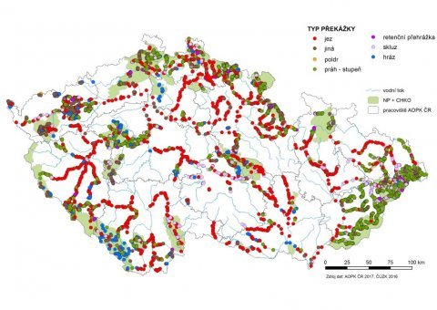 Mapa č. 1 Přehled migračních bariér na zmapovaných vodních tocích ČR